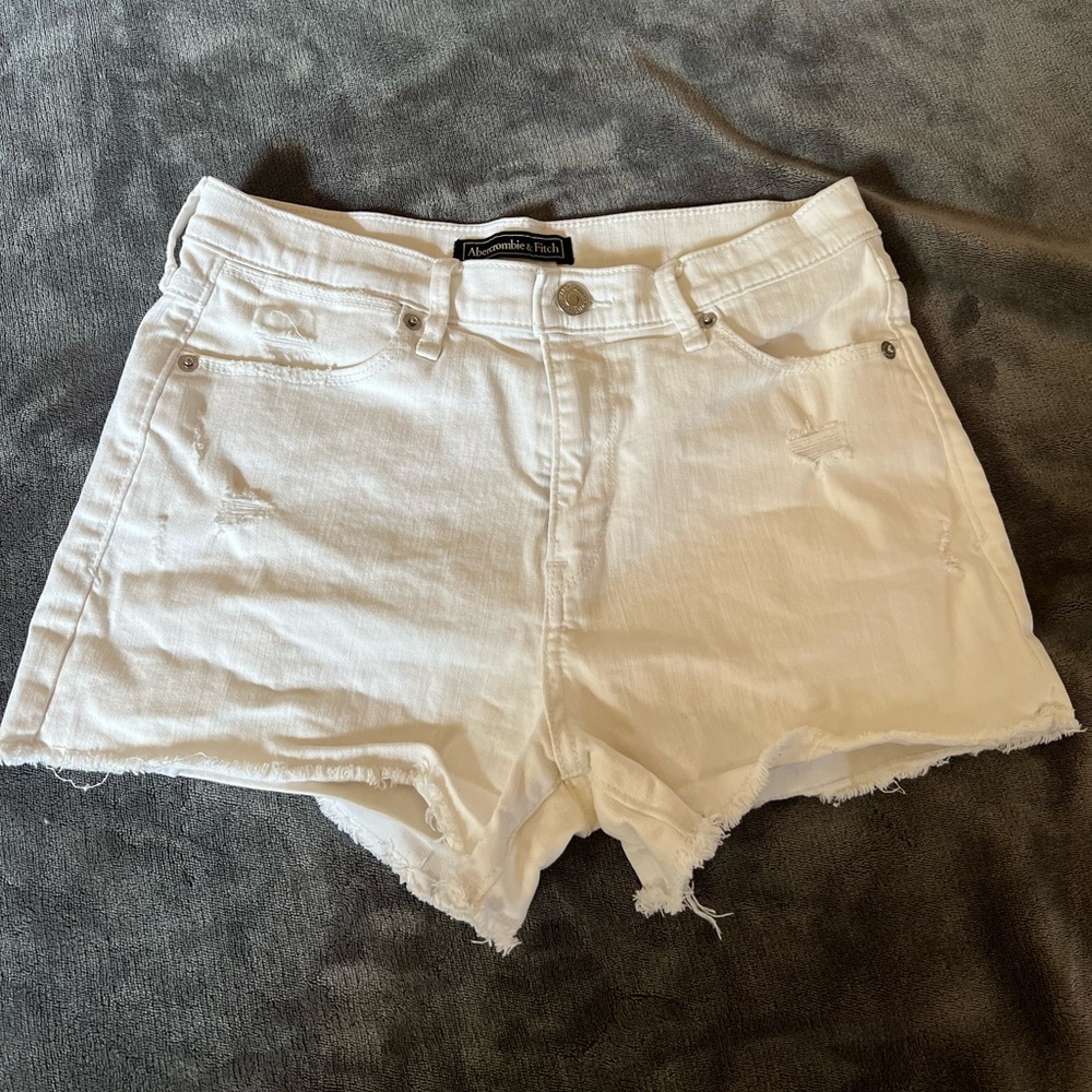 Size 25 Abercrombie & Fitch White Shorts